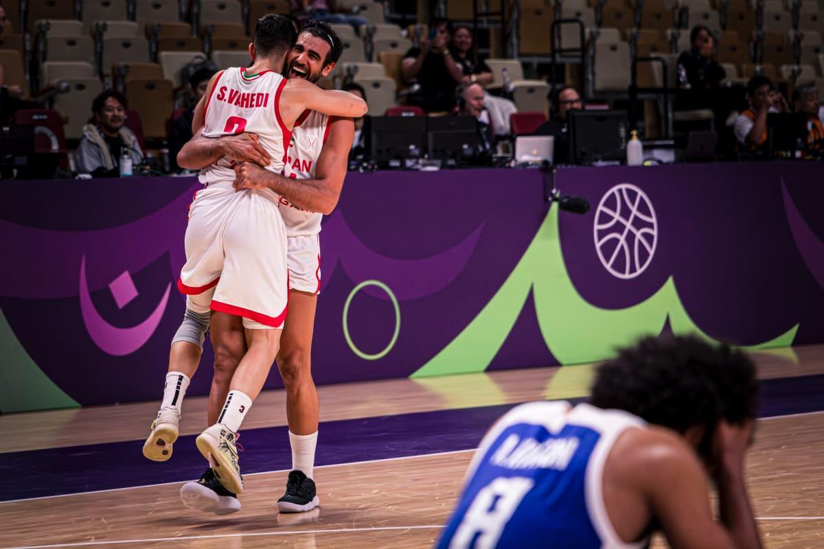 اختصاصی/////پس از ۸ سال، بسکتبال ایران دوباره روی سکو ایستاد؛ راز موفقیت از زبان کاپیتان اختصاصی/////پس از ۸ سال، بسکتبال ایران دوباره روی سکو ایستاد؛ راز موفقیت از زبان کاپیتان