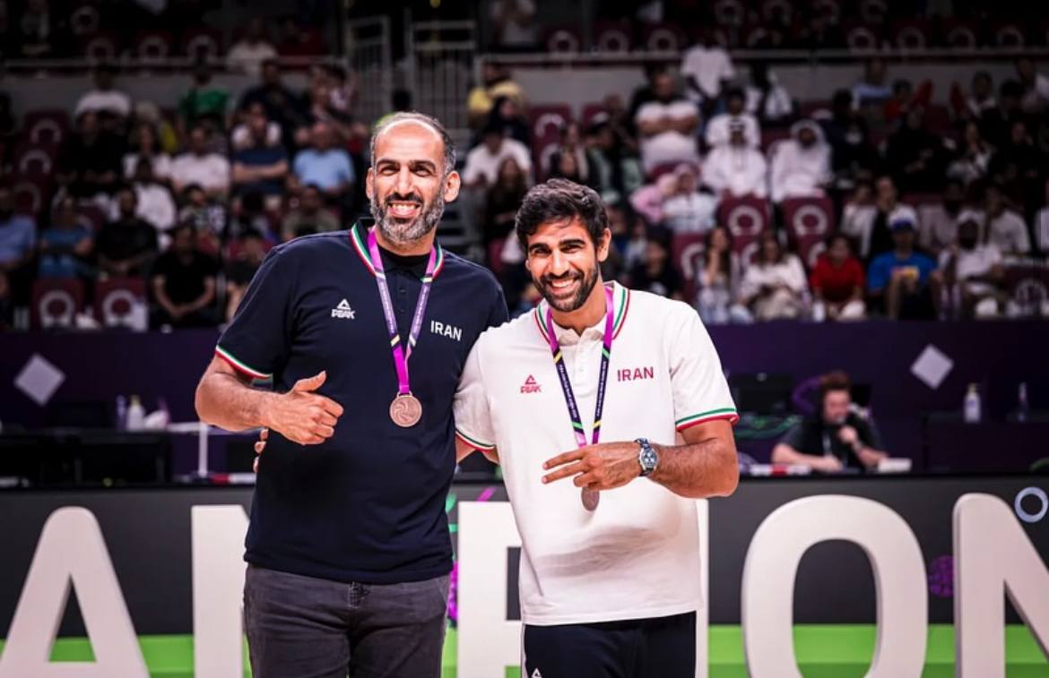 اختصاصی/////پس از ۸ سال، بسکتبال ایران دوباره روی سکو ایستاد؛ راز موفقیت از زبان کاپیتان اختصاصی/////پس از ۸ سال، بسکتبال ایران دوباره روی سکو ایستاد؛ راز موفقیت از زبان کاپیتان