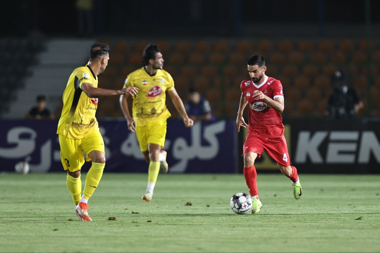 حلالی: هواداران پرسپولیس اسیر فضای مجازی نشوند/ سبک بازی دورسون شبیه به لوکاکو بود