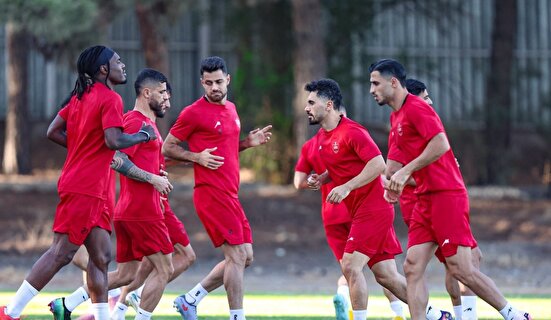 برگزاری آخرین تمرین سرخپوشان پیش از مصاف با فولاد