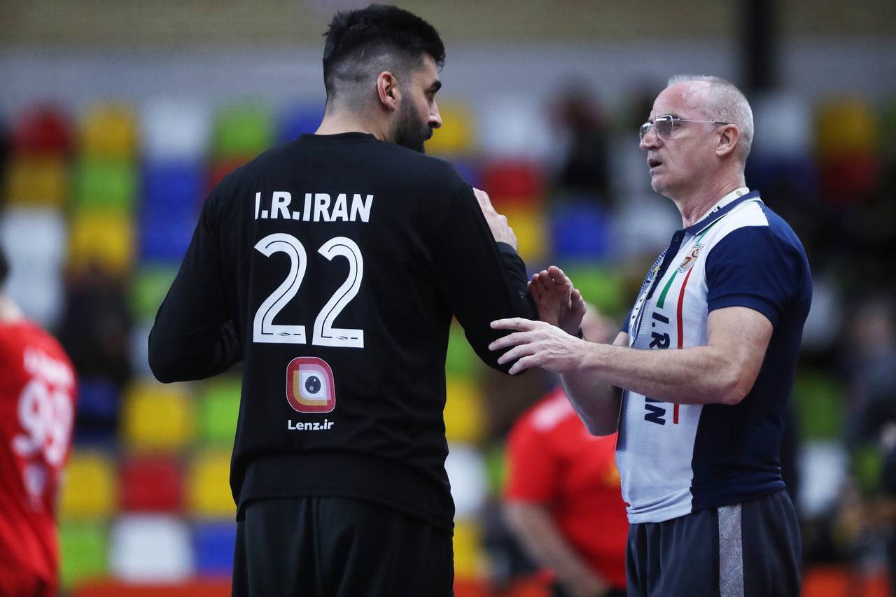 رحیمی: کاستیلو از نظر فنی و اخلاقی کاربلد است؛ فضای مثبتی در اردو داریم