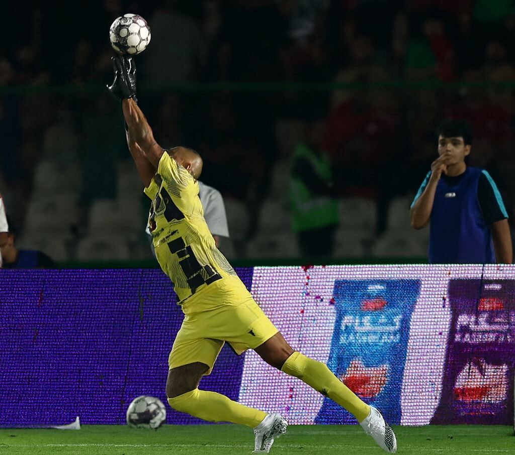 سوپرسیوهای بی‌پاداش؛ گلرهای پرسپولیس و فولاد درخشان اما بدون کلین‌شیت