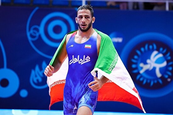 شاهکار آذرپیرا با غول‌کُشی؛ صعود 2 نماینده ایران به فینال