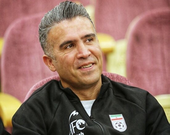 مربی گل‌گهر: امیدوارم اشتباهات داوری مقابل پرسپولیس سهوی باشد