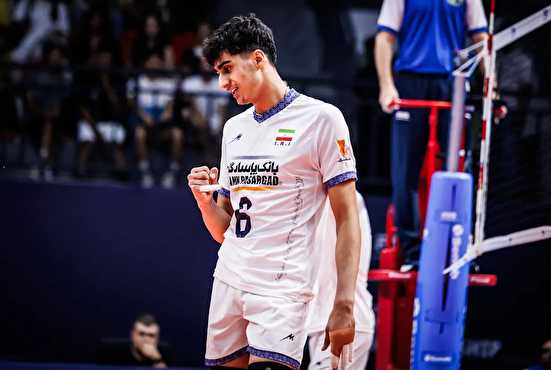 باطنی: یک قهرمانی به خودمان بدهکار هستیم! + فیلم