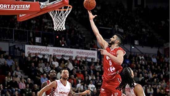 پیروزی یاران امینی در هفته چهارم لیگ برتر بسکتبال فرانسه