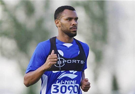 خداحافظی ستاره سابق استقلال از فوتبال + عکس