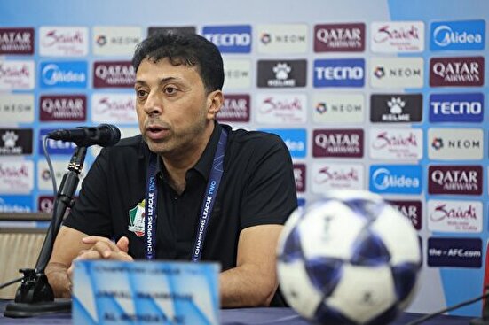 سرمربی الوحدات: برای شکست استقلال، همه کار می‌کنیم