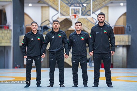 کشتی امیدهای جهان؛ ایمان محمدی به دیدار فینال راه یافت