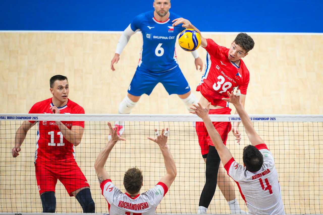 لهستان ناجی ایران در رنکینگ جهانی والیبال شد! لهستان ناجی ایران در رنکینگ جهانی والیبال شد!