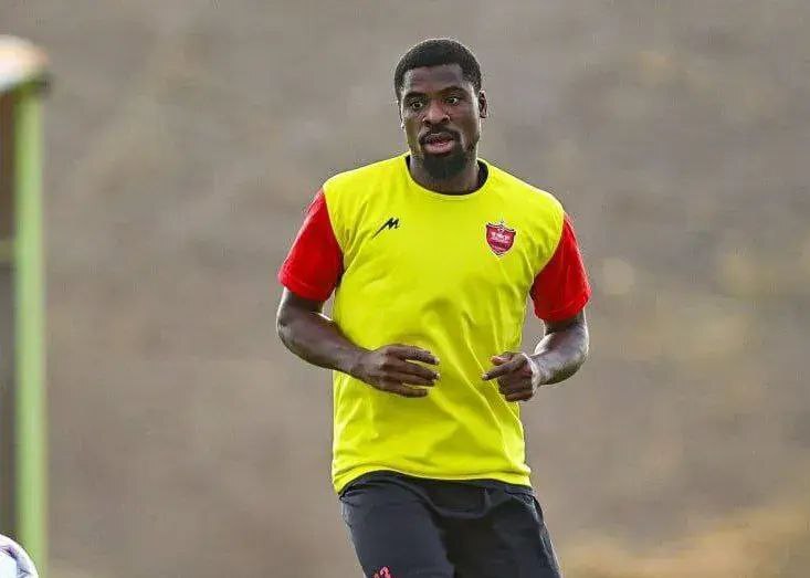 خرید جنجالی پرسپولیس همچنان در خفا/ وقتی اثری از افتخار مدیران نیست! خرید جنجالی پرسپولیس همچنان در خفا/ وقتی اثری از افتخار مدیران نیست!