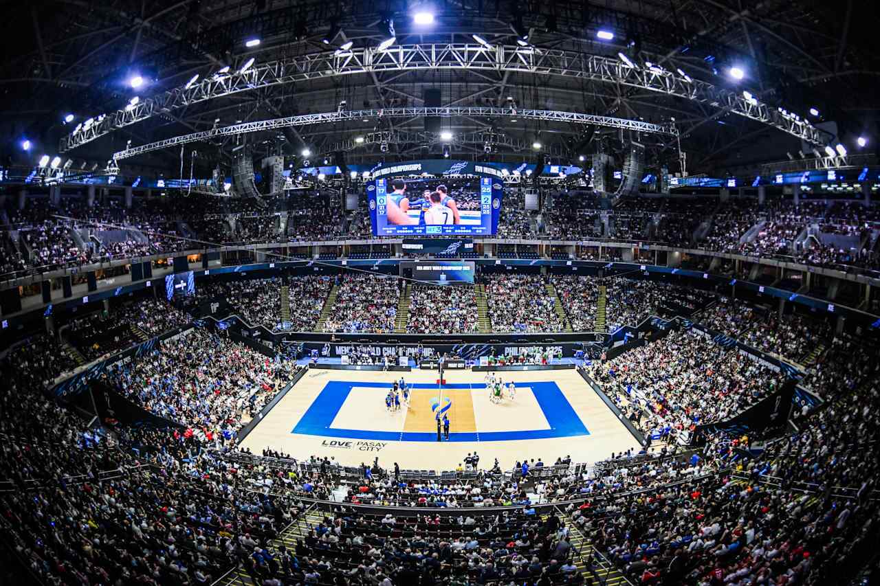 سال طلایی والیبال ایتالیا؛ شاگردان دجورجی قهرمانی جهان شدند سال طلایی والیبال ایتالیا؛ شاگردان دجورجی قهرمانی جهان شدند