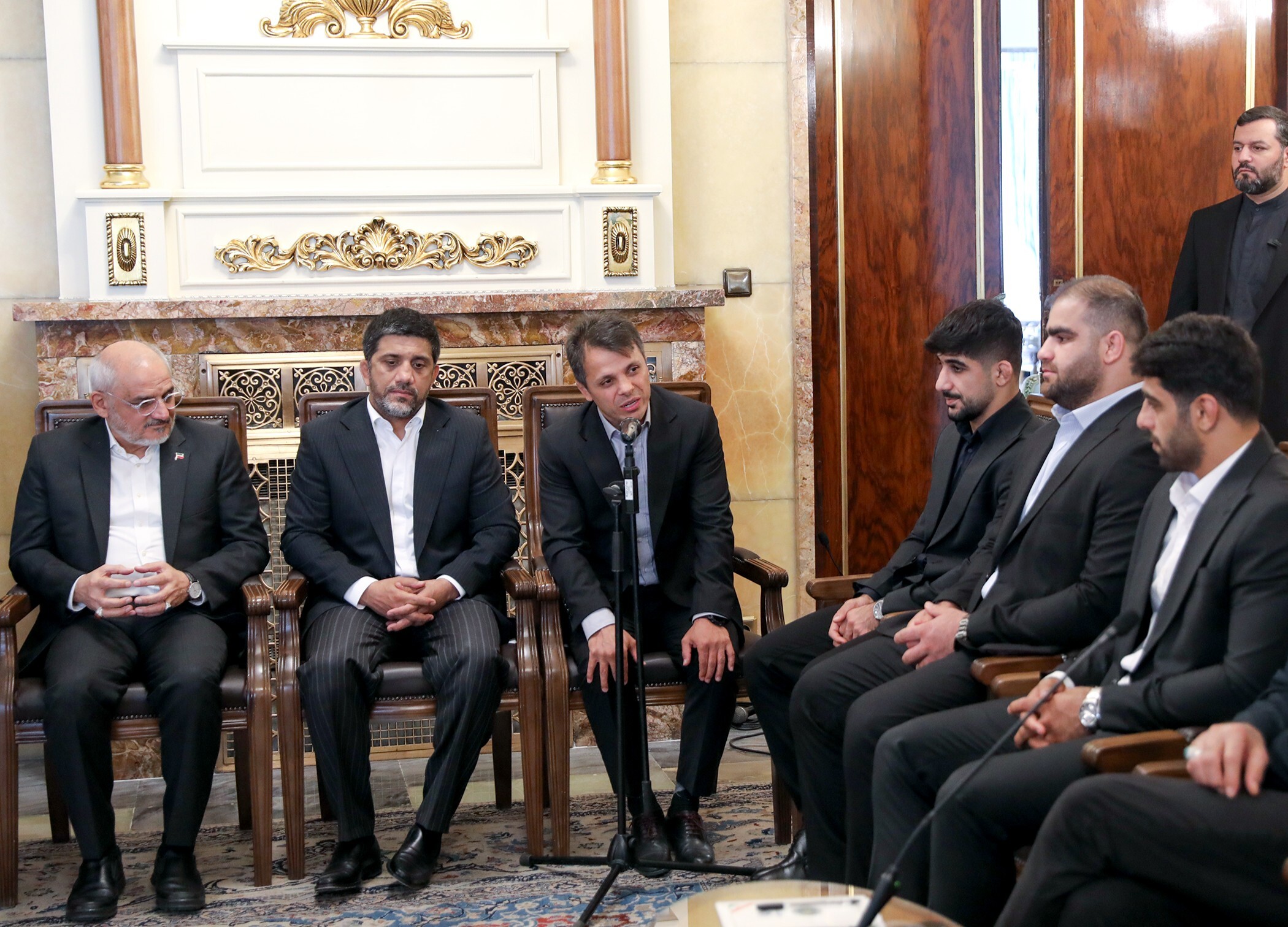 سهم والیبال از عدالت ورزشی فقط عکس یادگاری بود؟! سهم والیبال از عدالت ورزشی فقط عکس یادگاری بود؟!