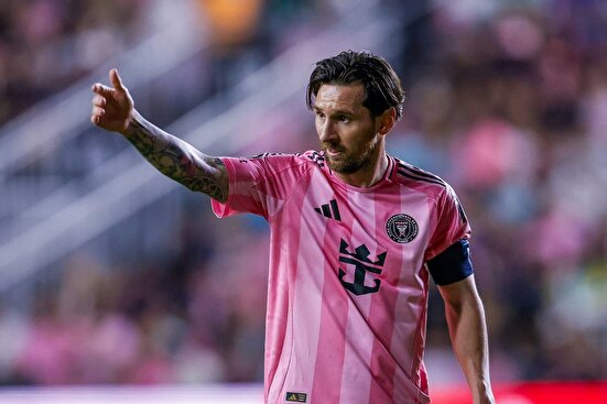 رویای گالاتاسرای؛ اوزبک: جذب مسی غیر ممکن نیست!