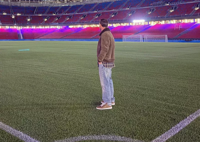 مسی به نیومکپ برگشت! + عکس