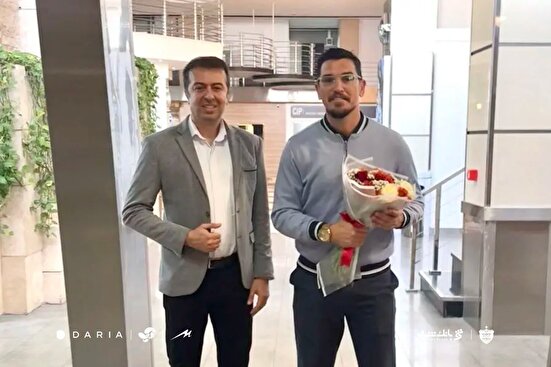 مربی مد نظر پرسپولیس به تهران آمد