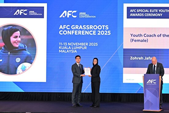 جعفری مربی زن جوان سال فوتبال آسیا شد