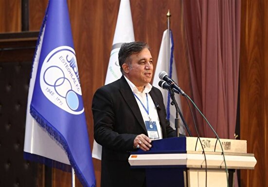 تاجرنیا: مشکلی برای ادامه سرپرستی استقلال ندارم / منتظر توافق با محمد هستیم