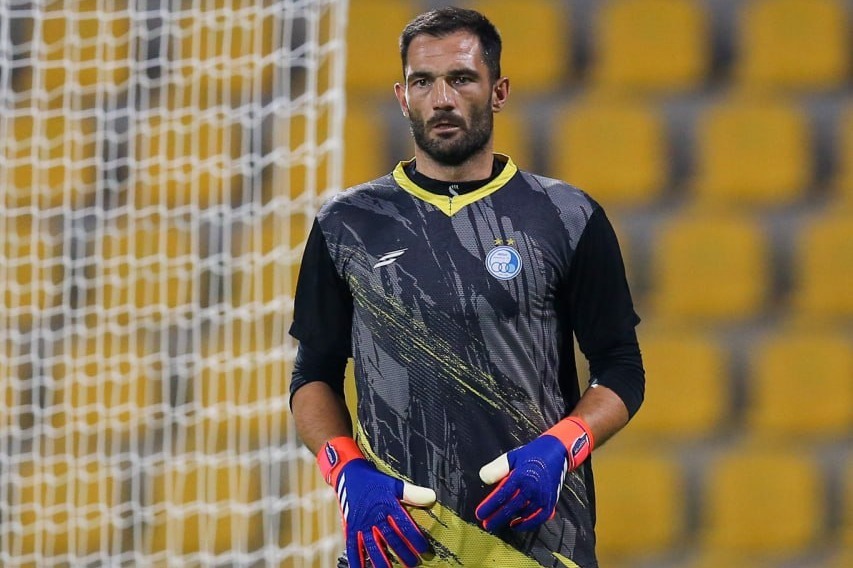 ۳ خرید پوشالی و بی ثمر برای آبیها / نازون، جنپو و آدان صفر مطلق ۳ خرید پوشالی و بی ثمر برای آبیها / نازون، جنپو و آدان صفر مطلق