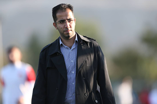 پاسخ تند مدیر رسانه تراکتور به طاهری؛ مرور قوانین فیفا می‌تواند شما را از تراوشات ذهنی نجات دهد!