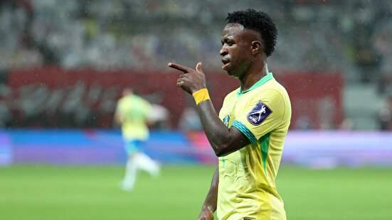 وینیسیوس: با آنچلوتی قهرمان جام جهانی می‌شویم!