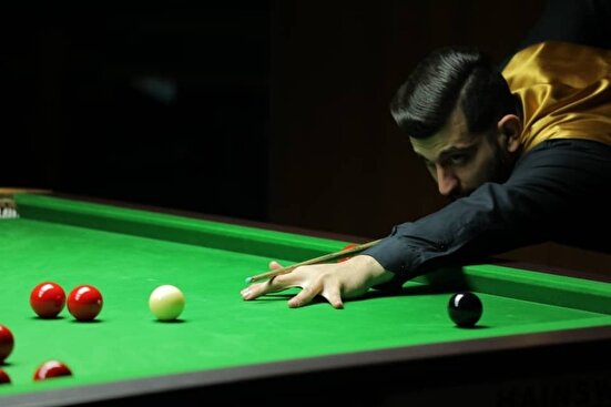 تقدیر ۳ میلیونی از قهرمان جهان بیلیارد؛ حمایتی که از جیب هیات خرج شد!