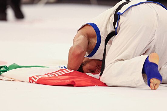 بازی‌های آسیایی جوانان؛ نمازشکر نماینده MMA ایران از کسب طلا +فیلم