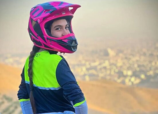 آخرین وضعیت معدنی پور؛ افزایش سطح هوشیاری موتورسوار کشورمان