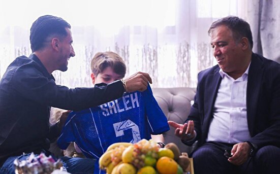 ملاقات استقلالی‌های با خانواده شهید مرادی