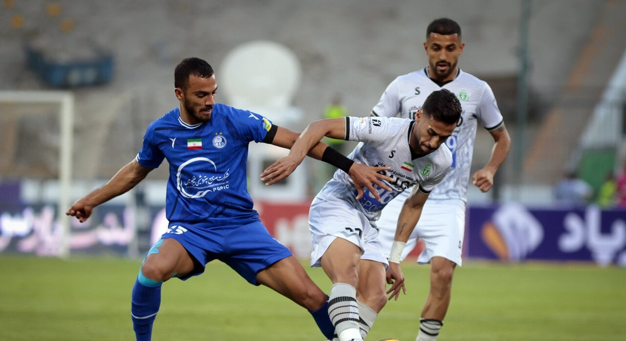 //// گل بزن لیگ مقابل گل نخور لیگ؛ حسینی و ساپینتو باز هم بهم رسیدند //// گل بزن لیگ مقابل گل نخور لیگ؛ حسینی و ساپینتو باز هم بهم رسیدند