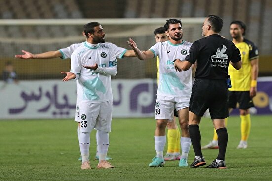 با اعلام سازمان لیگ فوتبال؛‌ برنامه دو دیدار تغییر کرد