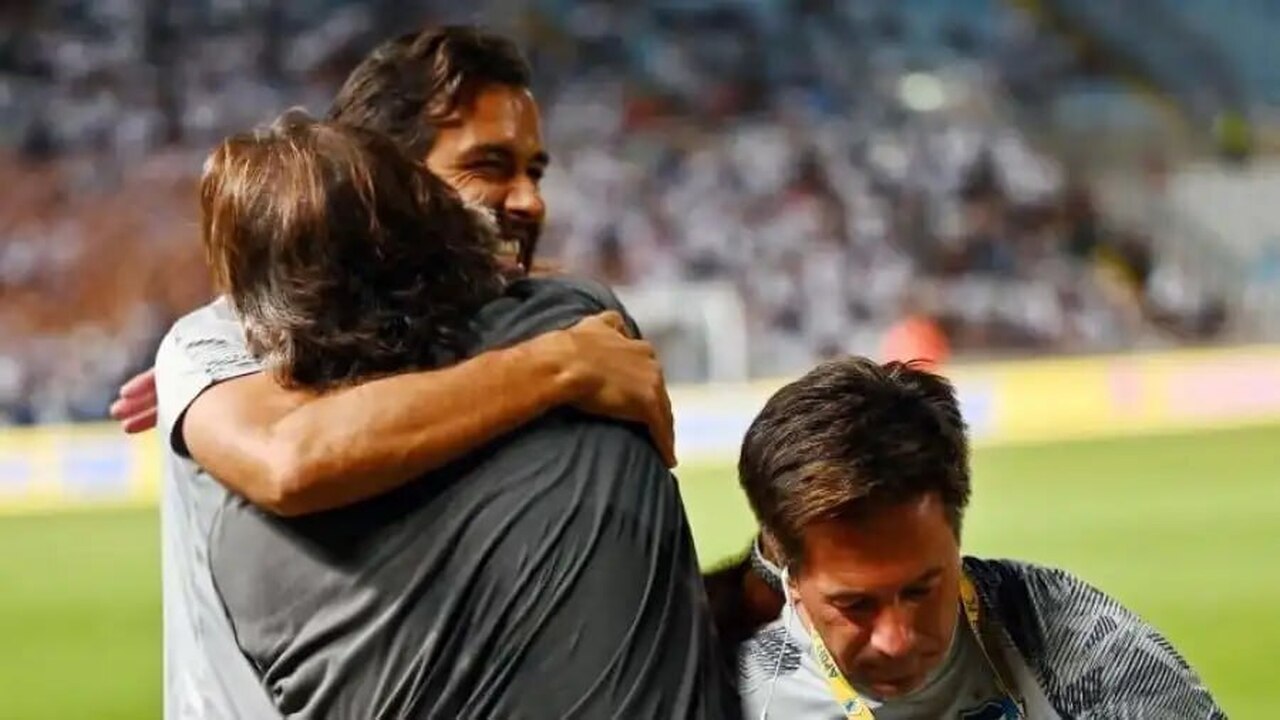 مربی استقلال تنها محروم دربی