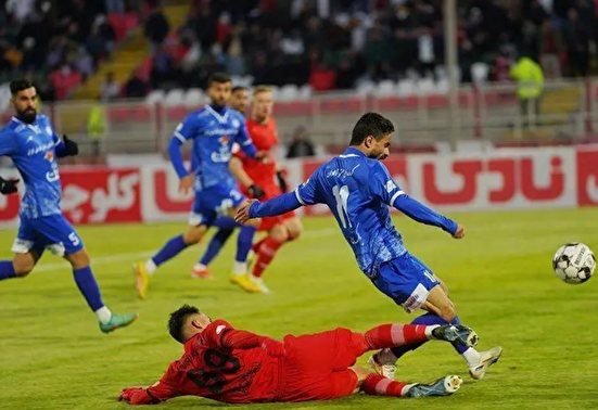 تراکتور شانس صدرنشینی را از دست داد