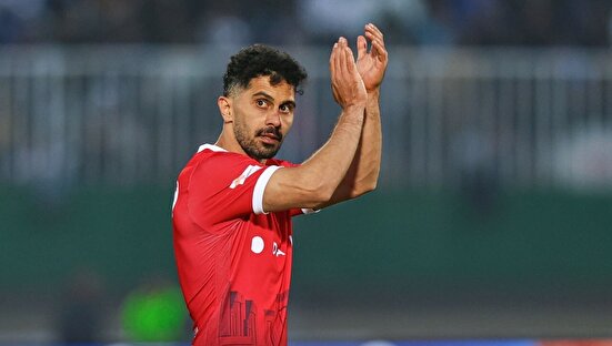 عالیشاه: این نوع استادیوم در شان مردم نیست/ باید در جام‌جهانی اعتماد به نفس داشته باشیم