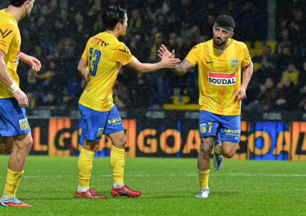 صیادمنش: امیدوارم در فهرست نهایی تیم ملی باشم/ برای صدرنشینی می‌جنگیم