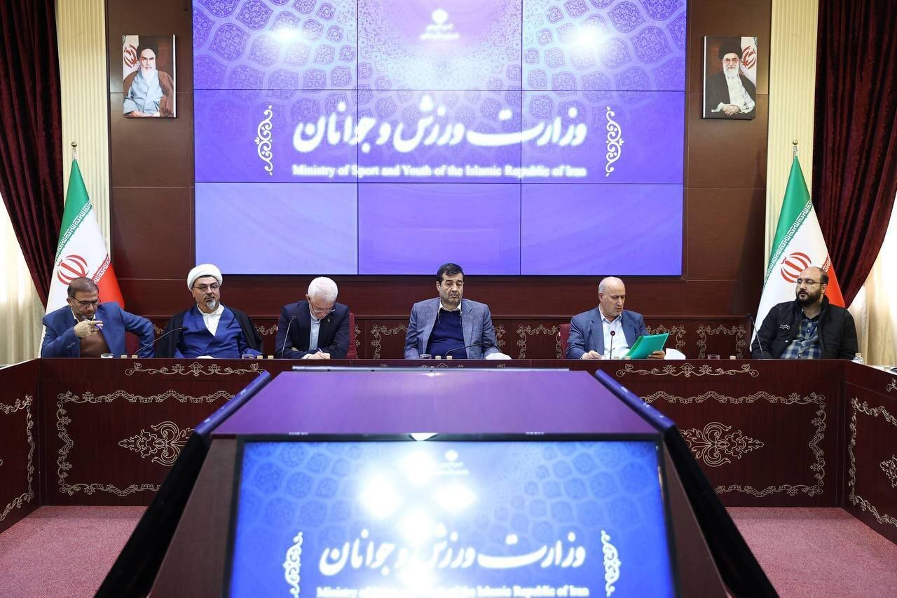 برگزاری نخستین جلسه حضور تیم ملی فوتبال در جام‌جهانی با حضور دنیامالی
