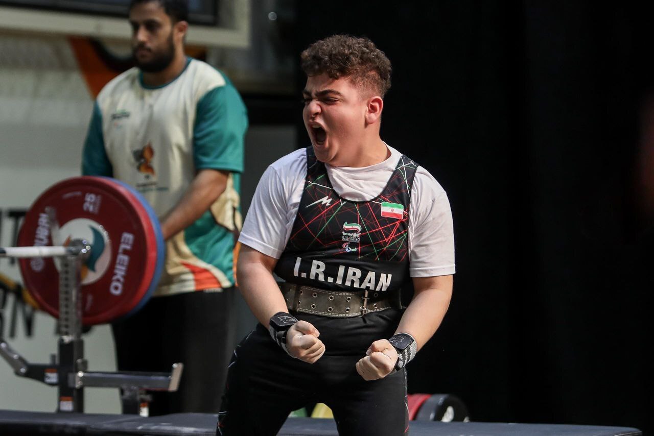 میرزایی در وزنه‌برداری رکورد شکنی کرد و طلایی شد