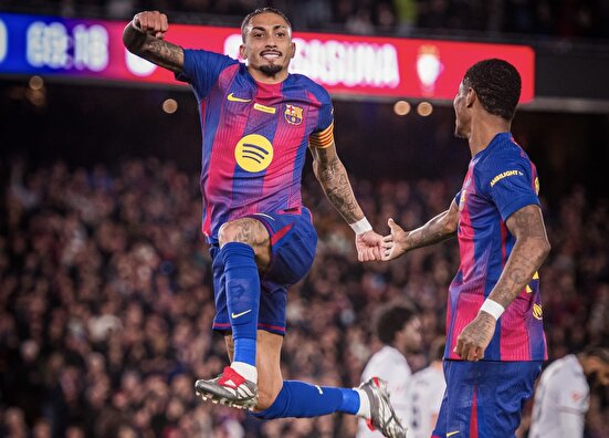 صدر لالیگا در تسخیر آبی‌اناری‌ها‌؛ پیروزی خانگی بارسا با درخشش رافینیا