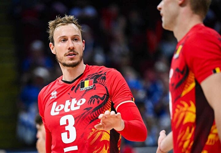 حمایت ویژه لوکوموتیو مسکو از ستاره والیبال بیمار خود