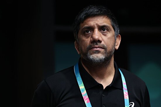 دبیر: سرعت کار کم است؛ باید با عمل حرف بزنیم نه با شعار