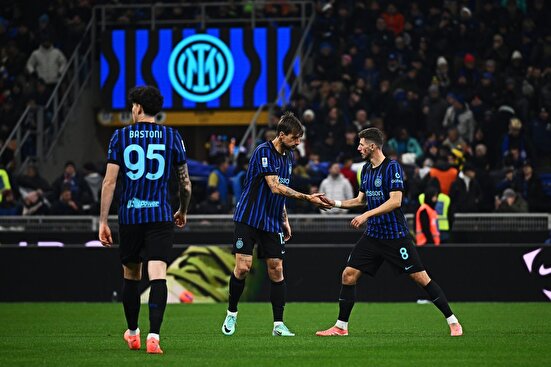 میلان فاتح دربی بزرگ/ روسونری‌ها خانه اینتر را تسخیر‌ کردند