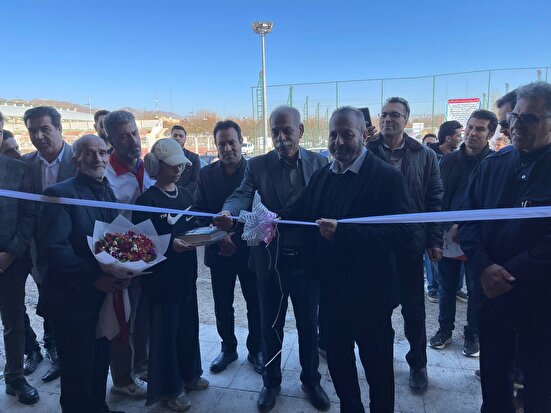قدیمی: توسعه زیرساخت‌های هاکی شتاب گرفته است؛ سه زمین چمن استاندارد در تهران، زنجان و کرمانشاه افتتاح شد