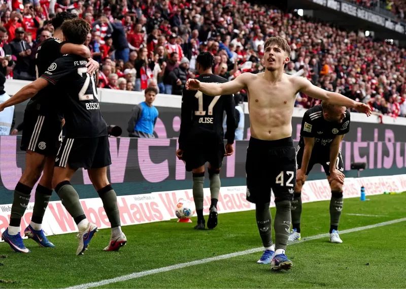 کامبک بایرن مقابل فرایبورگ / برتری پرگل لورکوزن در جدال با ولفسبورگ