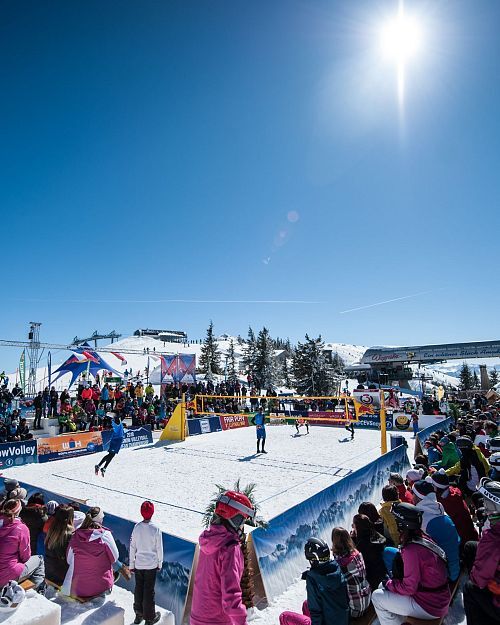تولد والیبال برفی در لتونی؛ از یک ایده جسورانه تا چشم‌انداز ملی