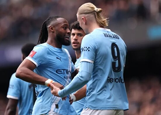 تحقیر لیورپول با هتریک هالند؛ ادامه ناکامی‌ها مقابل منچسترسیتی