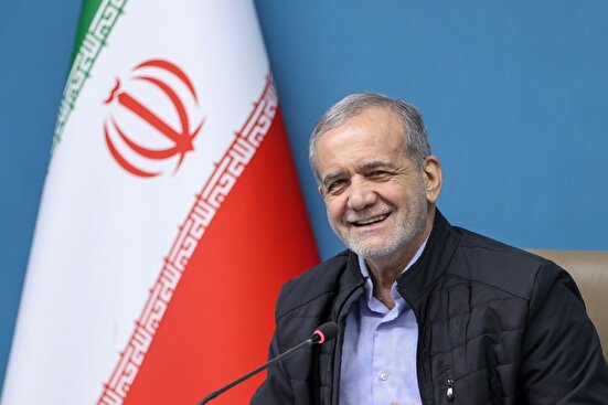 پیام تبریک پزشکیان در پی  قهرمانی تیم‌های ملی کشتی آزاد و فرنگی