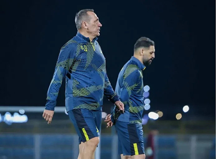 سرمربی جدید تیم ملی عربستان مشخص شد؛ مردِ یونانی فردا امضا می‌کند