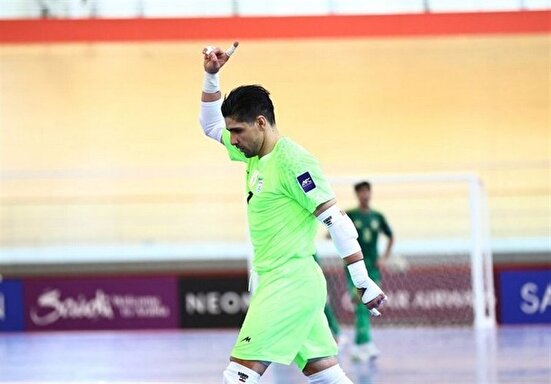 محمدی: وقفه‌های طولانی لیگ فوتسال کار را دشوار کرد/ خانه‌ام در جنگ آسیب دید