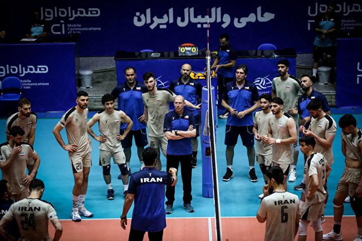 حذف ناگهانی مومنی‌مقدم از معادله؛ حالا تنها یک نفر خط می‌خورد!