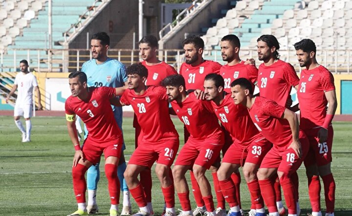 روشن: تیم ملی باید در جام‌جهانی حاضر شود/ بازیکنان با تمام وجود به میدان بروند